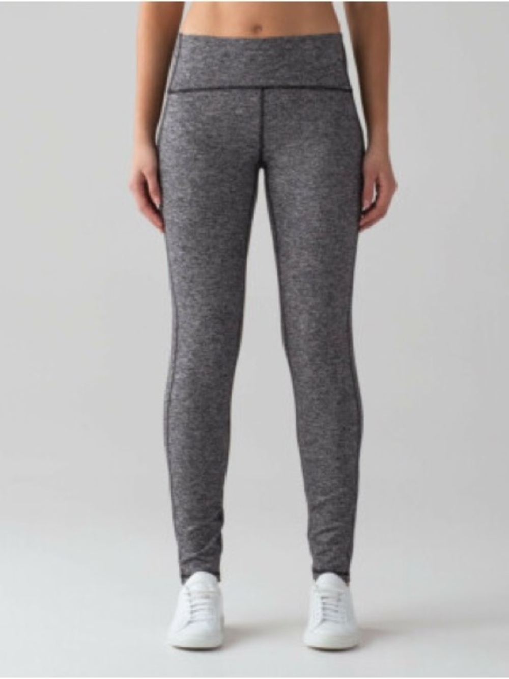 Lululemon NWT Out To Lunge Untight Tight
Heathered Black